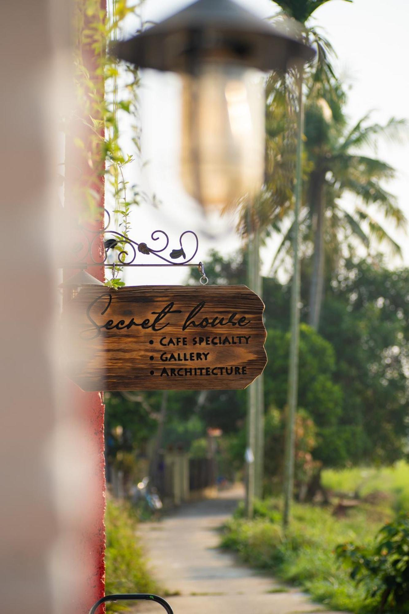 Secret House Boutique Hoi An Hotel Exterior photo